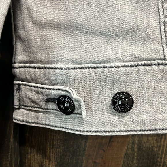 Lularoe Denim Jacket S Grey Embellished Sequin Tiger Stretch Cropped Edgy Boho - Picture 7 of 10